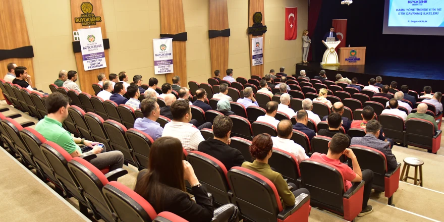 Büyükşehir Belediyesi Hizmet İçi Eğitim Programında