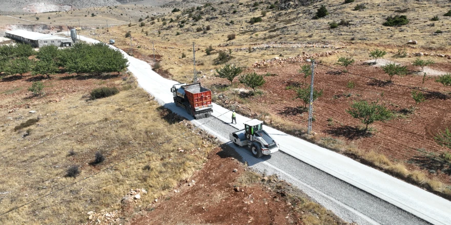 Büyükşehir Belediyesi Gözene Mahallesi’nde Yol Çalışmalarına Başladı