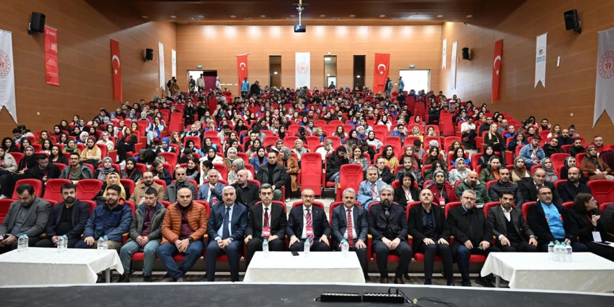 Gençlik Politika Belgesi Vizyon Çalıştayı İnönü Üniversitesi’nde Gerçekleştirildi