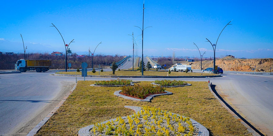 KUZEY KUŞAK YOLU KUDÜS CADDESİ YEŞİL GÖRÜNÜME KAVUŞUYOR