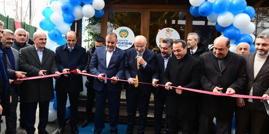 Malatya Sofrası’nın İkinci Şubesinin Açılışında Konuşan Başkan Er,