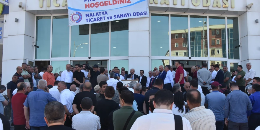 Malatya TSO’nun aşure etkinliği yoğun katılımla düzenledi