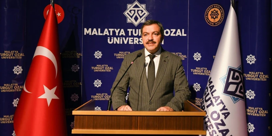 Prof. Dr. Fuat Sezgin ve Müslümanların Bilime Katkıları Konulu Konferans Düzenlendi