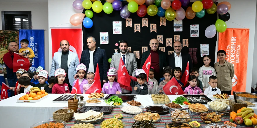 Tutum, Yatırım ve Türk Malları Haftası Programında Konuşan Başkan Er,