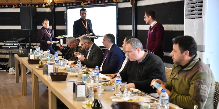 Yeşilyurt Belediyesi, Beyaz Baston Görme Engelliler Haftasını ‘Beyaz Adım’ Özel Etkinliğiyle Kutladı