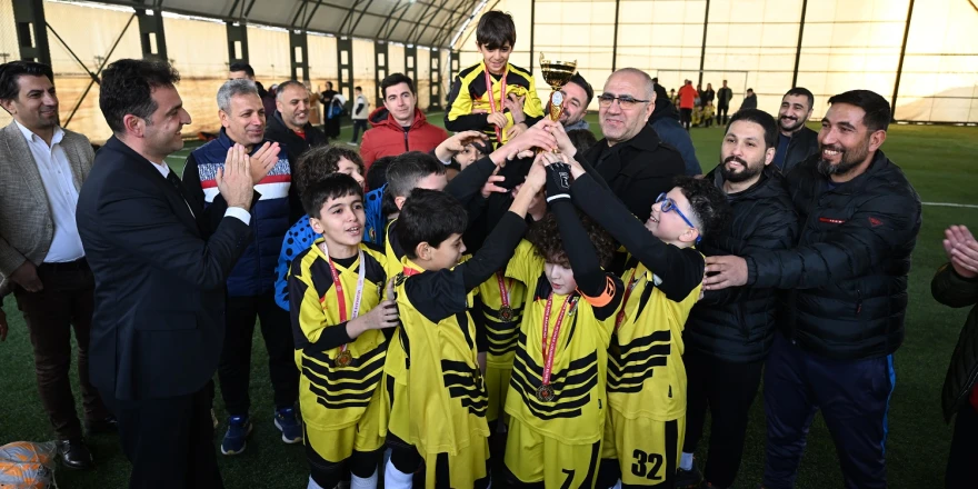 Yeşilyurt Belediyesi Sömestir Futbol Turnuvası Sona Erdi